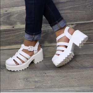 WHITE CAGED GLADIATOR CHUNKY SANDAL
